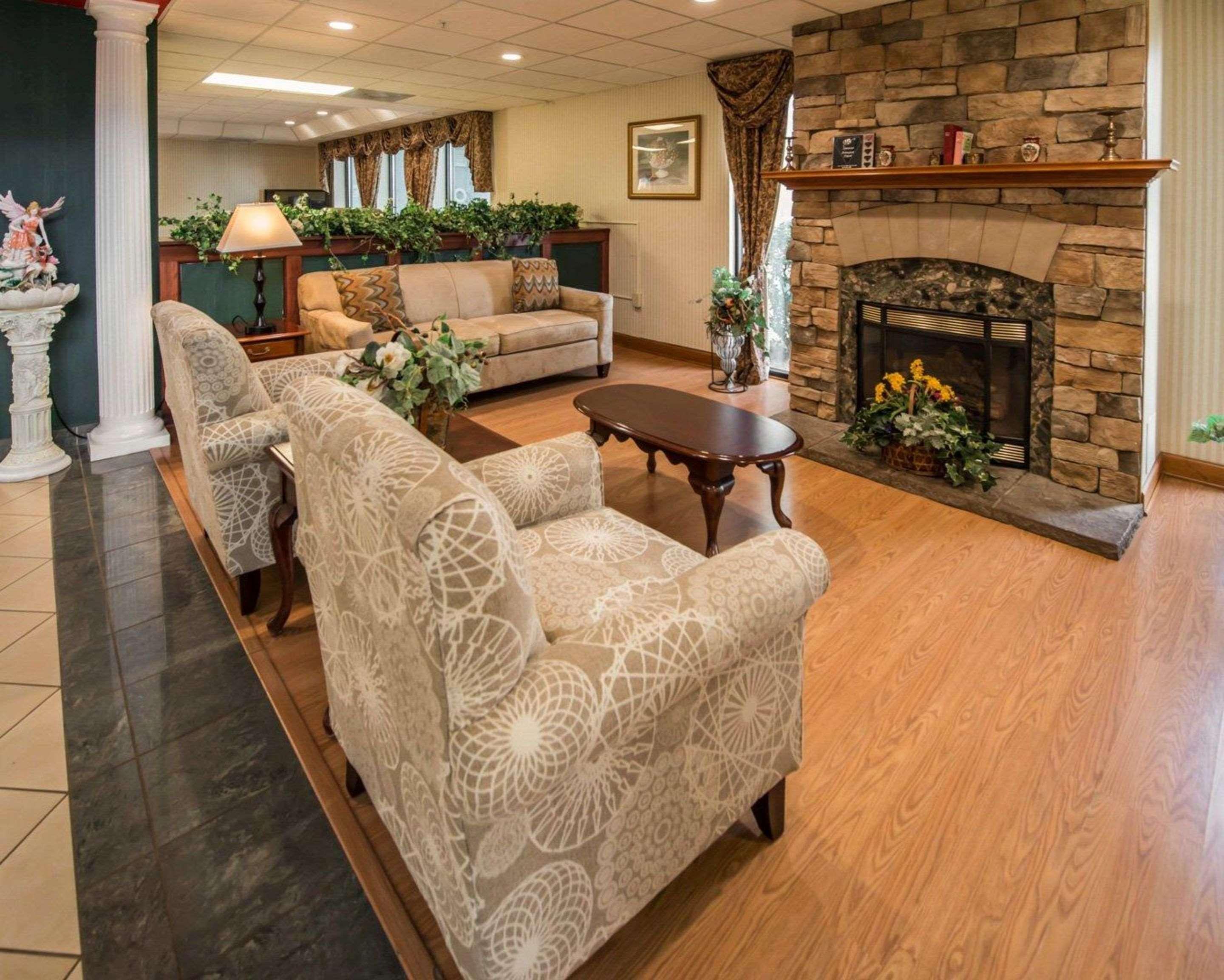 Comfort Inn & Suites Morganton Exteriér fotografie