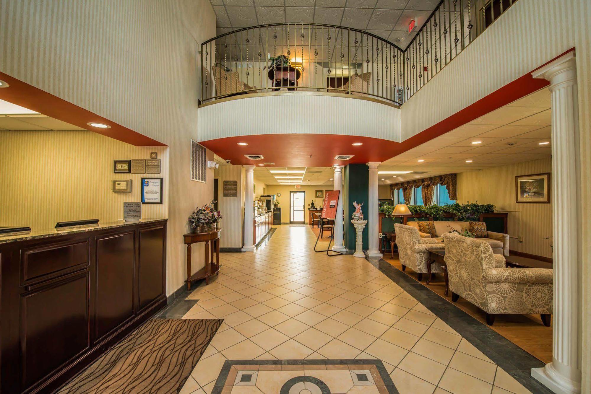Comfort Inn & Suites Morganton Exteriér fotografie